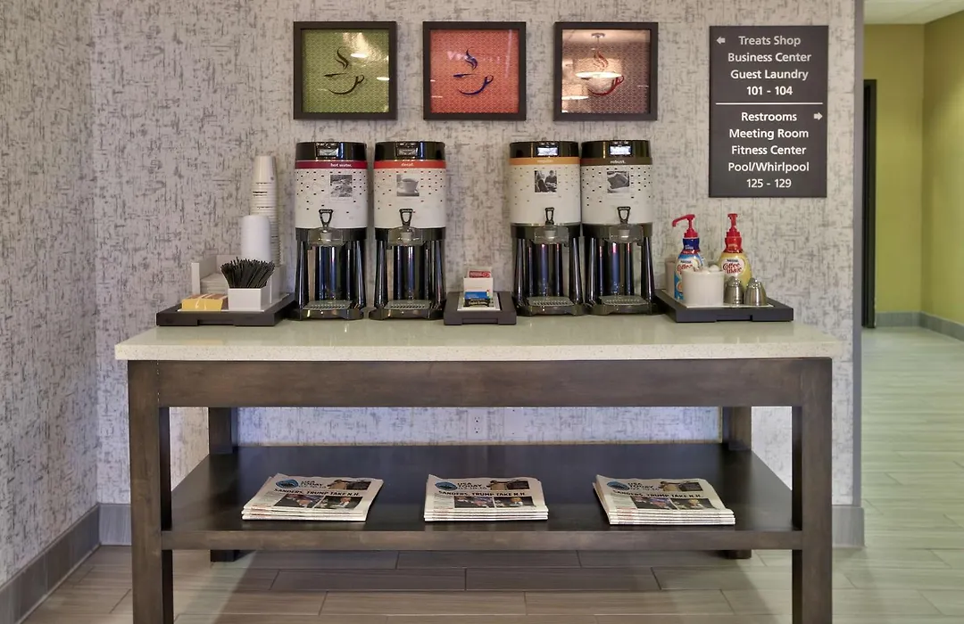 Hampton Inn & Suites Albuquerque Airport-1